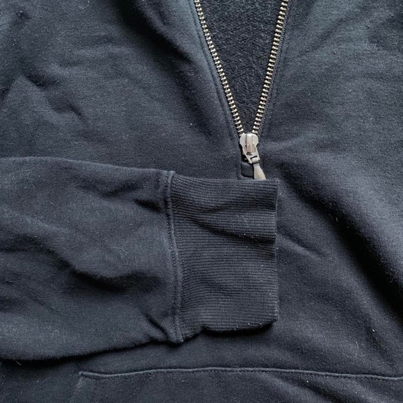 Old Navy women's quarter zip sweatshirt with front pocket, size medium - Picture 2 of 4